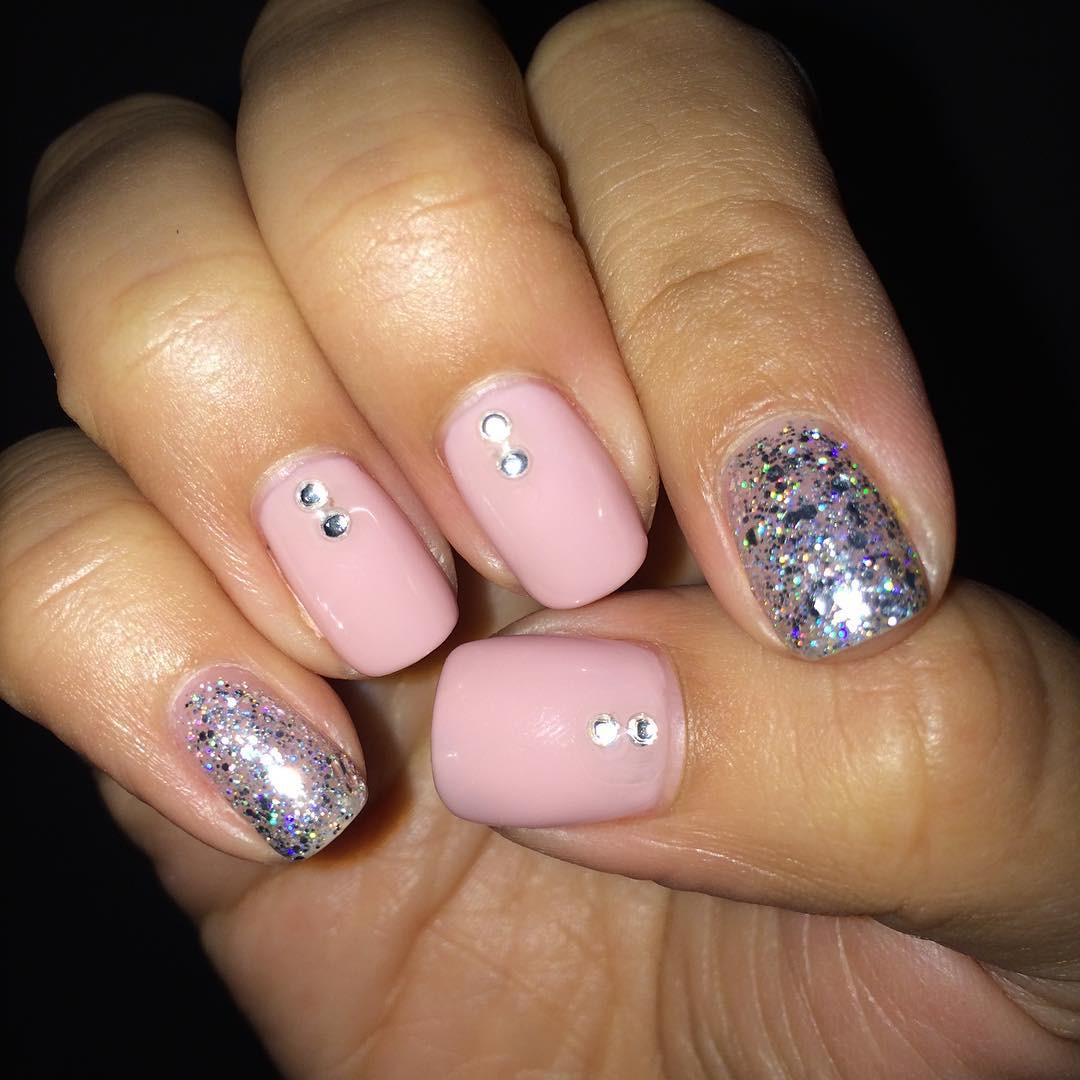 Pink And Glitter Nail Designs
 29 Pink and Silver Nail Art Designs Ideas
