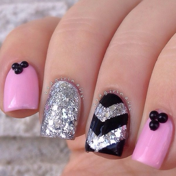 Pink And Glitter Nail Designs
 33 Trendy Glitter Nail Art Design Ideas To Rock 2016