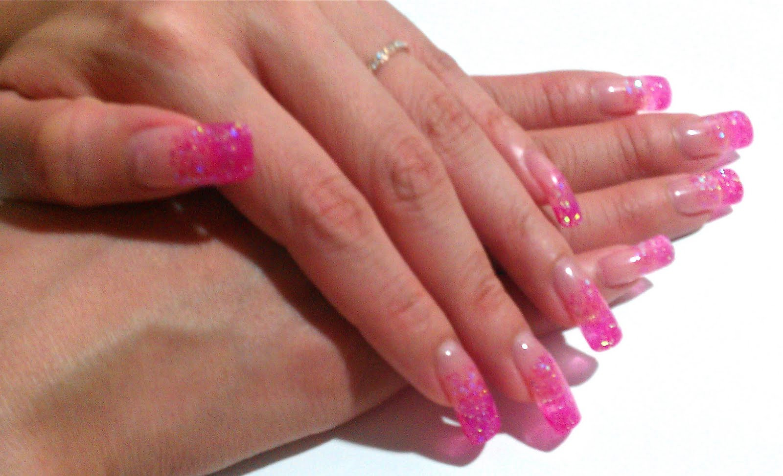 Pink Glitter Gel Nails
 The Clover Beauty Inn NOTD Pink Glitter Gel Nails