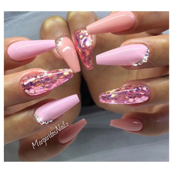 Pink Nail Designs With Diamonds
 30 Beautiful Diamond Nail Art Designs