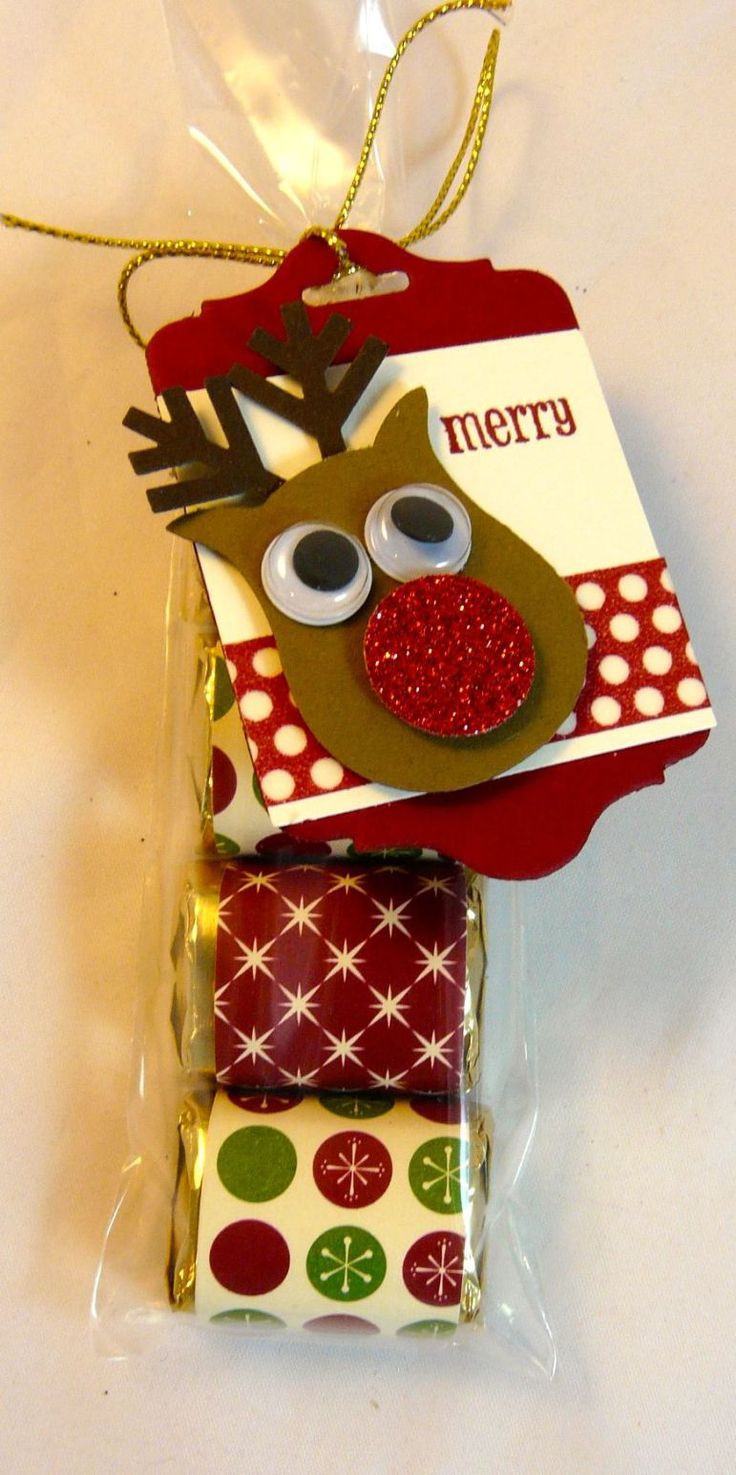 Pinterest Crafts For Gifts
 Small Christmas t for coworkers chocolates reindeer