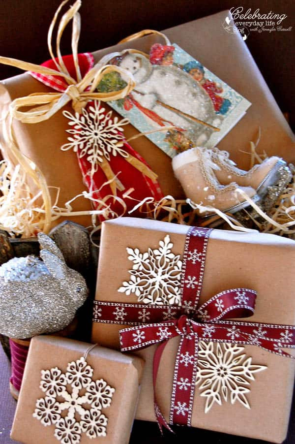Pinterest Crafts For Gifts
 Vintage Inspired DIY Glitter Christmas Card Project Easy