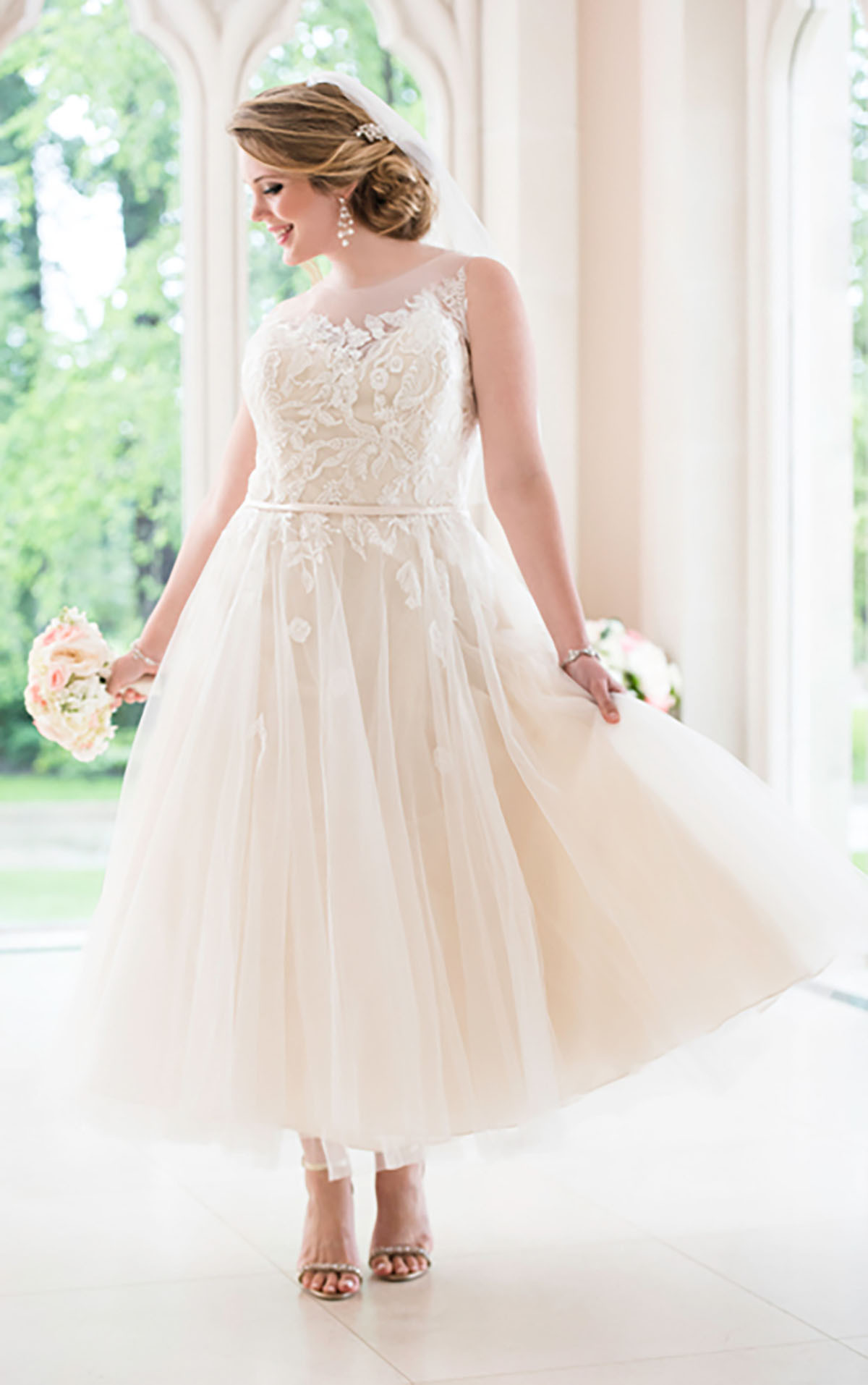 Plus Size Tea Length Wedding Dress
 Plus Size Tea Length Tulle Wedding Dress