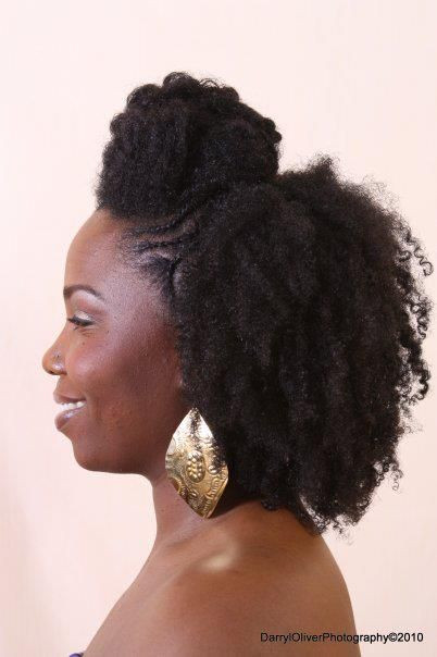 Pompadour Hairstyles For Natural Hair
 133 best Women s Pompadours images on Pinterest