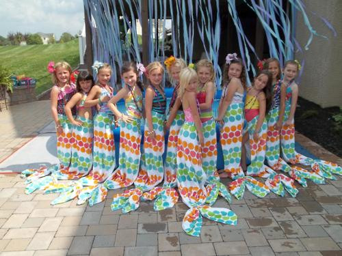 Pool Party Ideas For 11 Year Olds
 Too Stinkin Cute Mermaid Tails
