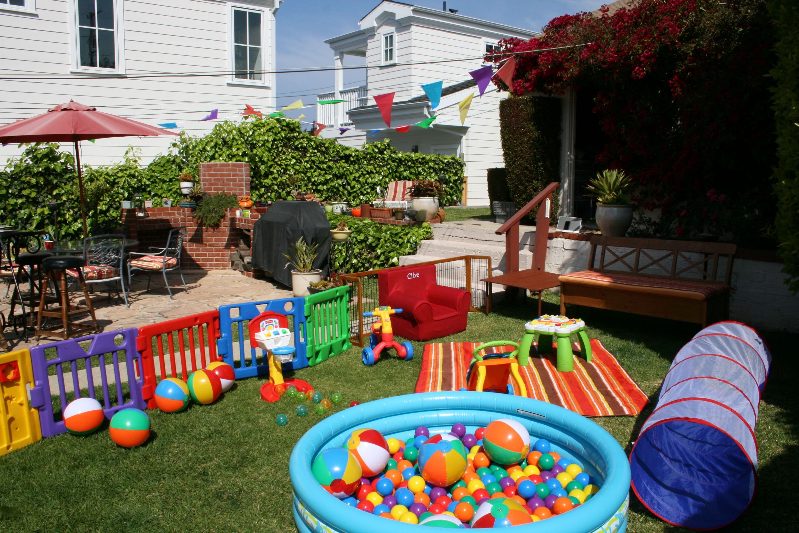 Pool Party Ideas For 6 Year Olds
 Baby playground would be the perfect thing for a 1st