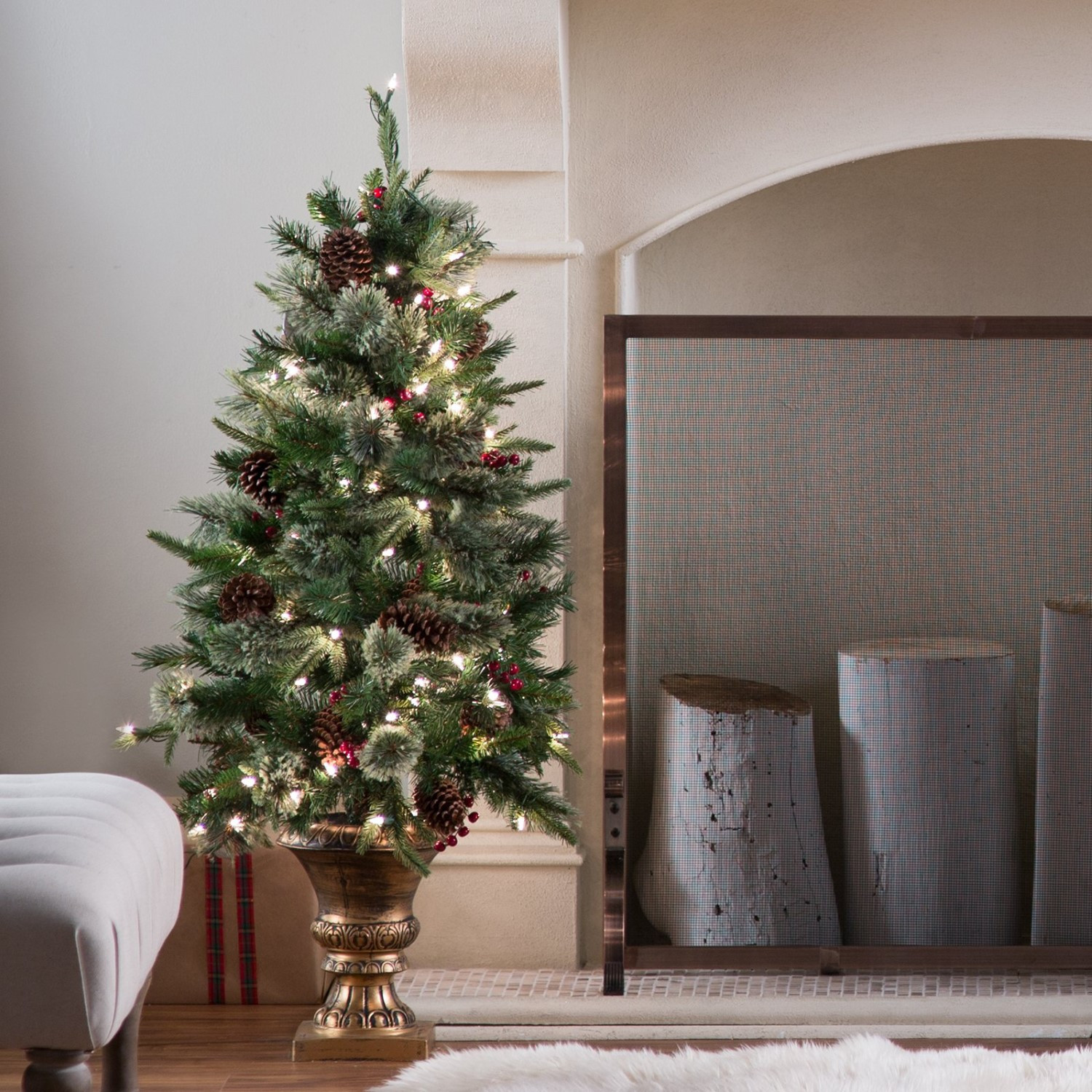 30 Perfect Pre Lit Entryway Christmas Trees - Home, Family, Style and ...