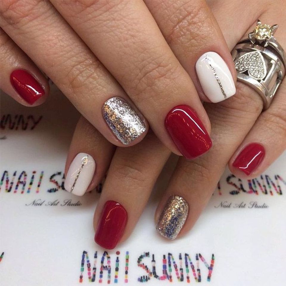 Pretty Christmas Nails
 Pretty winter nails art design inspirations 56 Fashion Best
