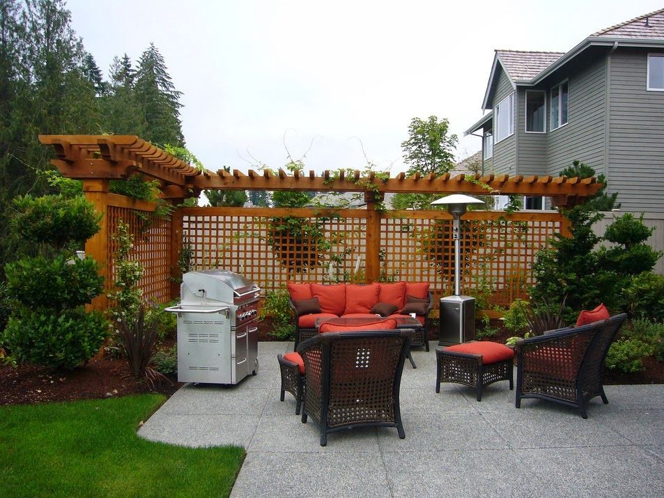 Privacy Landscaping Around Patio
 Landscaping Ideas Between Houses