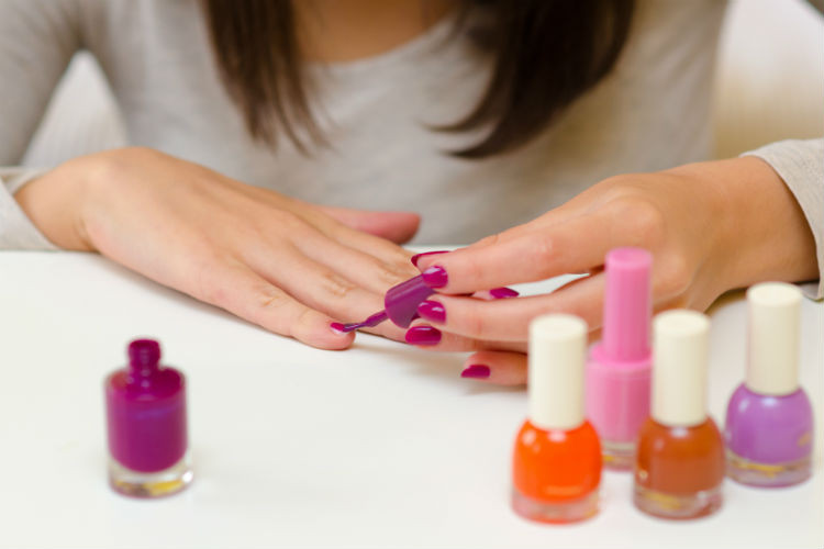 Professional Nail Colors For Interviews
 Job interview Strictly avoid these nail polish colours