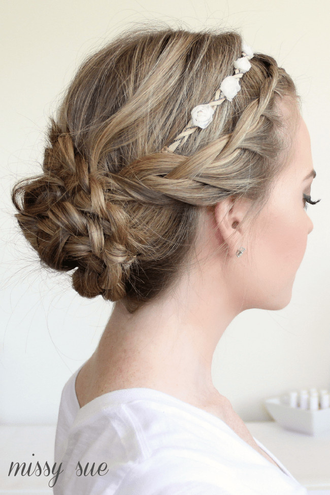 Prom Hairstyles With Headbands
 Braided Updo and Flower Crown