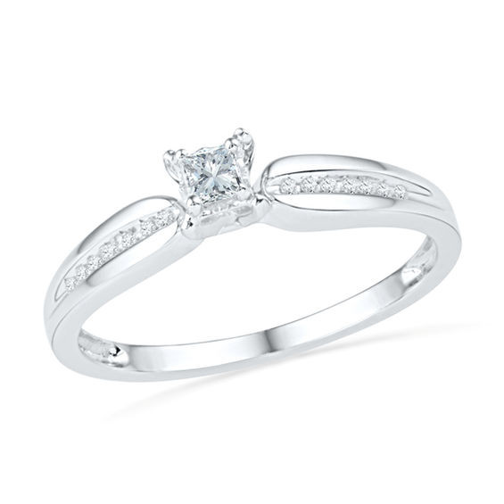 Promise Rings Princess Cut
 1 6 CT T W Princess Cut Diamond Promise Ring in 10K