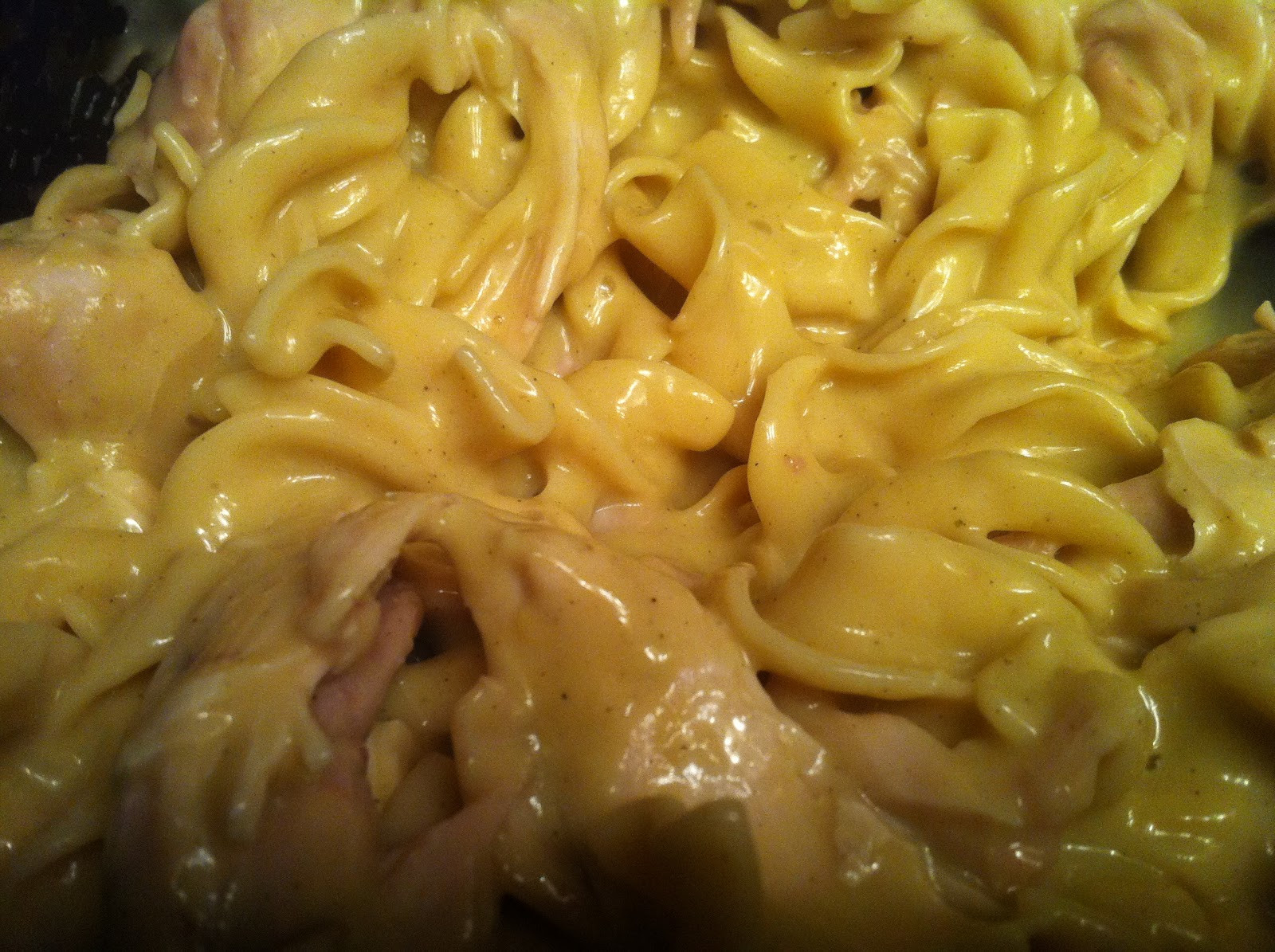 Quick Chicken And Noodles
 Sweet Jeanette Super Easy Creamy Chicken and noodles