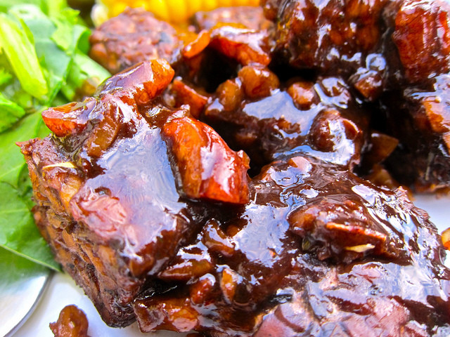Recipes With Tempeh
 The Best Tempeh There Ever Was Balsamic Maple Glazed