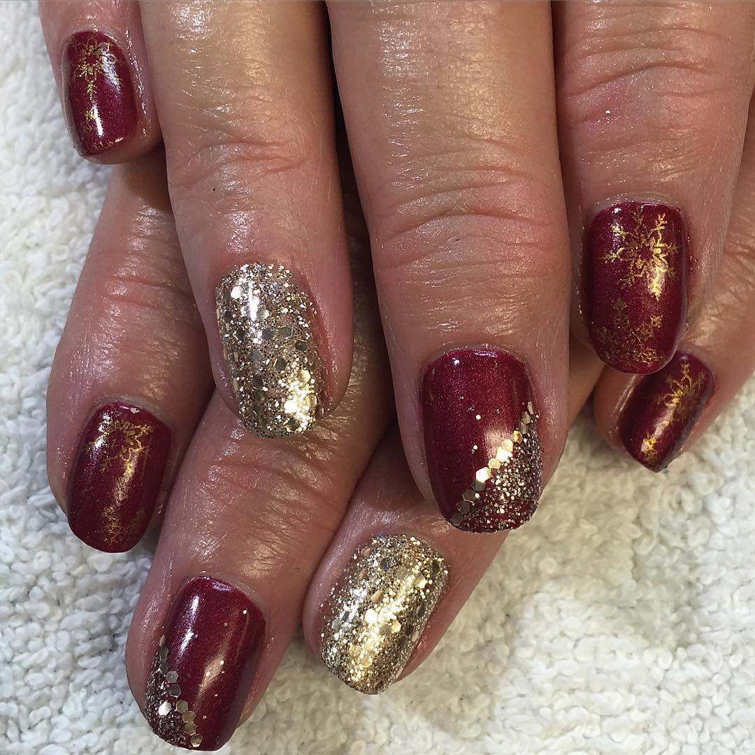 Red And Gold Glitter Nails
 27 Red and Gold Nail Art Designs Ideas