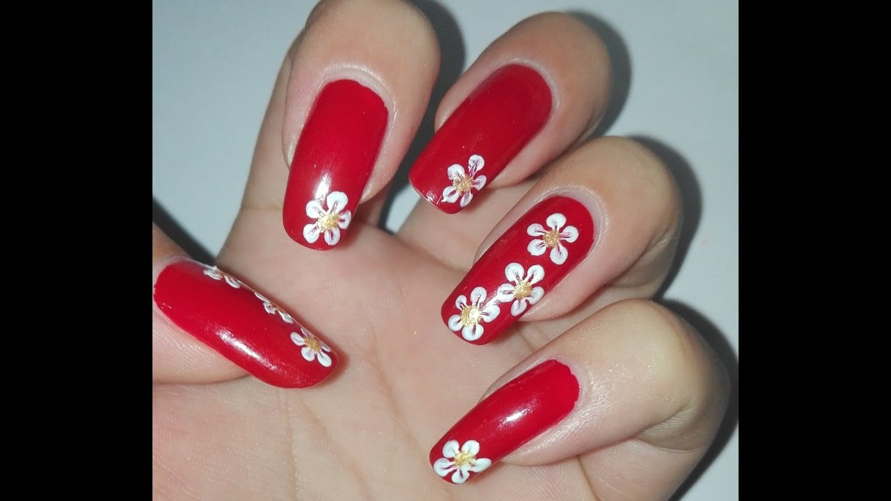 Red And White Nail Designs
 Easy Red and White DIY Flower Nail Art Tutorial No Tools