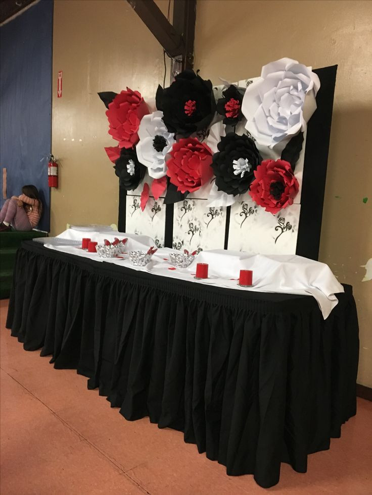 Red Black And White Graduation Party Ideas
 Pin on Perfect Backdrops Creating different styles with
