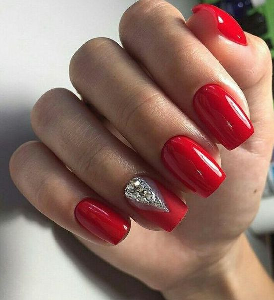 Red Nails Wedding
 Colorful Wedding Nails Ideas for Winter You’ll Love