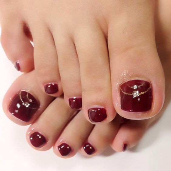 Red Toe Nail Designs
 20 Toe Nails Designs That Fit Any Occasion Styleoholic