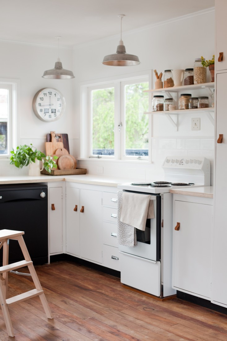 Remodeling Kitchen On A Budget
 Kitchen of the Week A New Zealand Blogger s $600 DIY