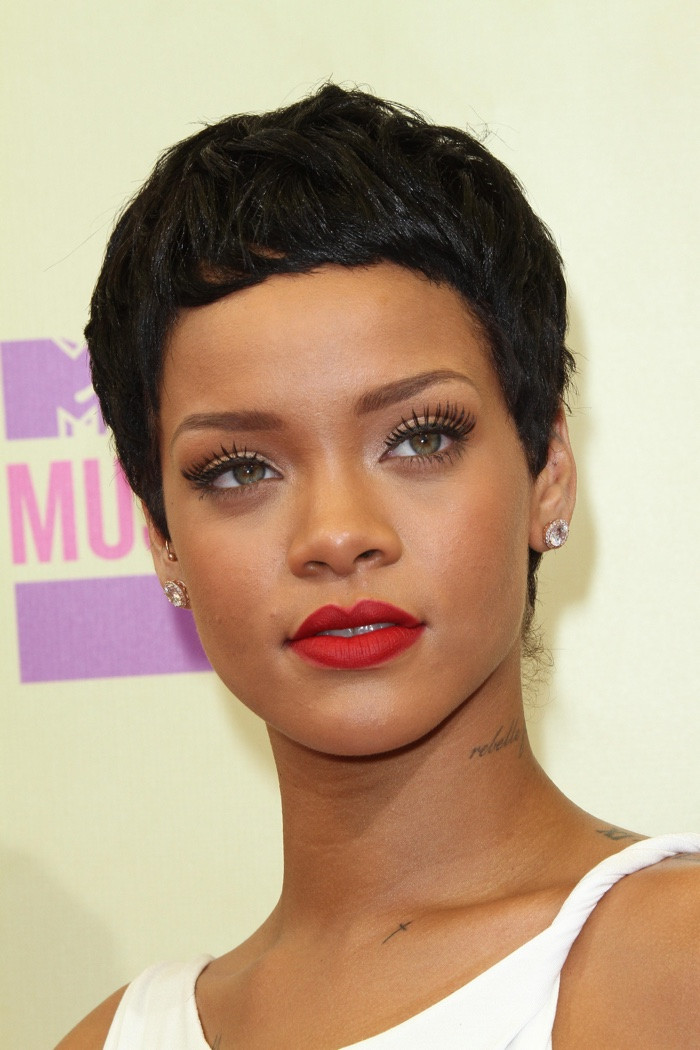Rhianna Short Haircuts
 Rihanna Hairstyles s of Rihanna s Best Hair Moments