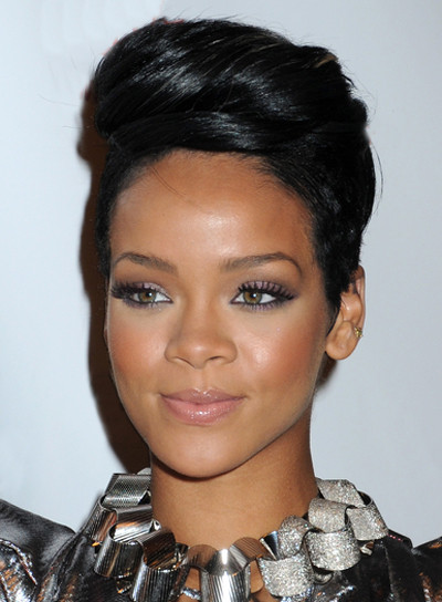 Rhianna Short Haircuts
 poisonyaoi Rihanna Short Hairstyles