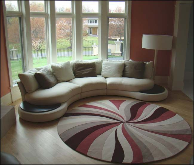 Round Rug In Living Room
 round living room arrangement