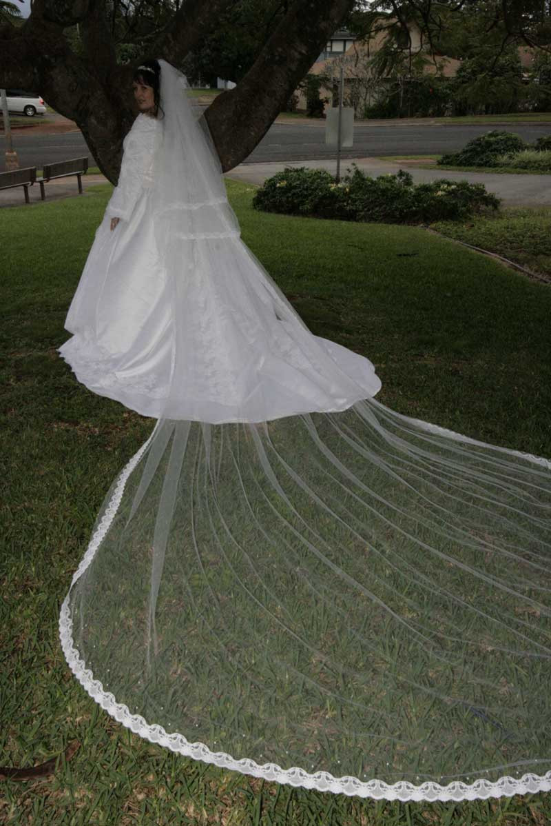 Royal Length Wedding Veils
 Cut Edge Illusion 3 Tier Royal Length Veil Extra Long