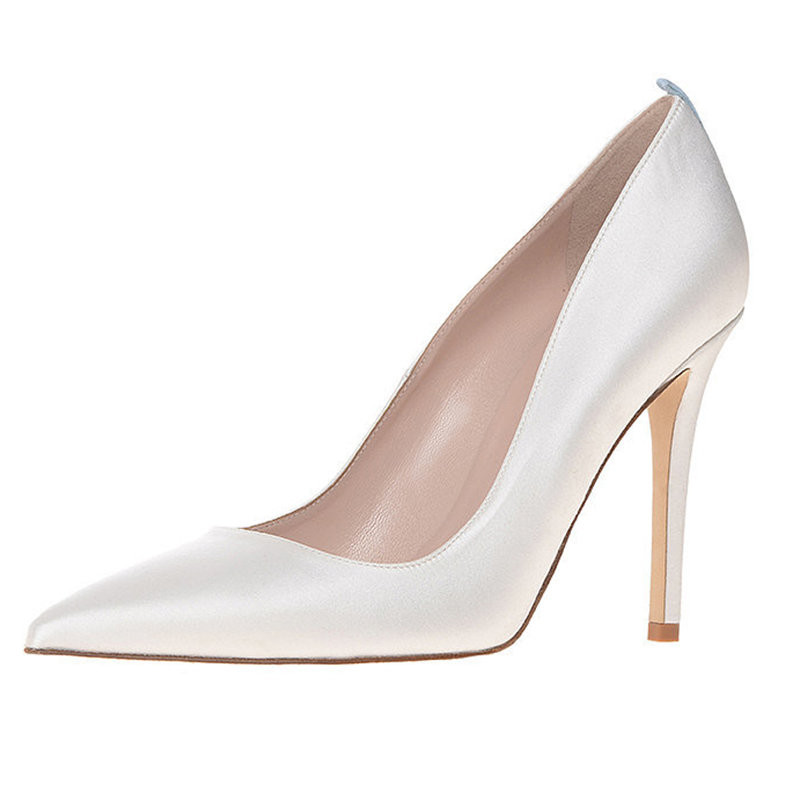 Sarah Jessica Parker Wedding Shoes
 First Look Sarah Jessica Parker Debuts Bridal Shoe