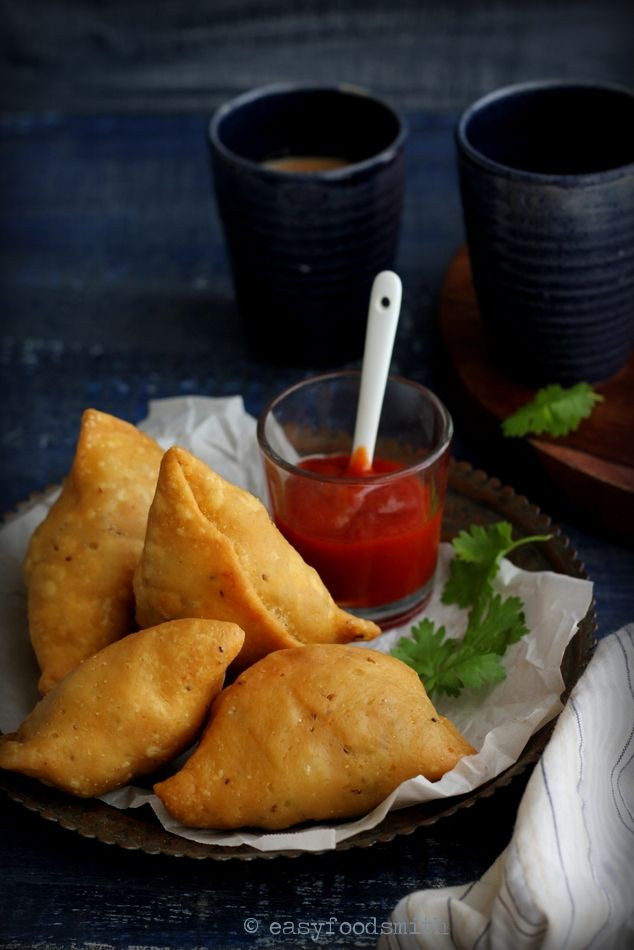Savory Indian Pastries
 Samosa Savory Puffed Pastry The ultimate street food