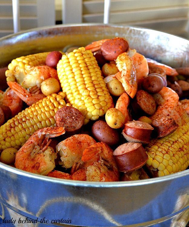 Seafood Dinner Party Ideas
 Country Shrimp Boil Party