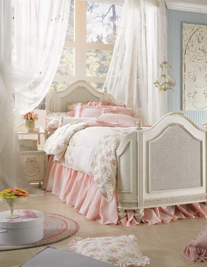 Shabby Chic Bedroom Pictures
 Feminine Shabby Chic Bedroom Interior Ideas and Examples