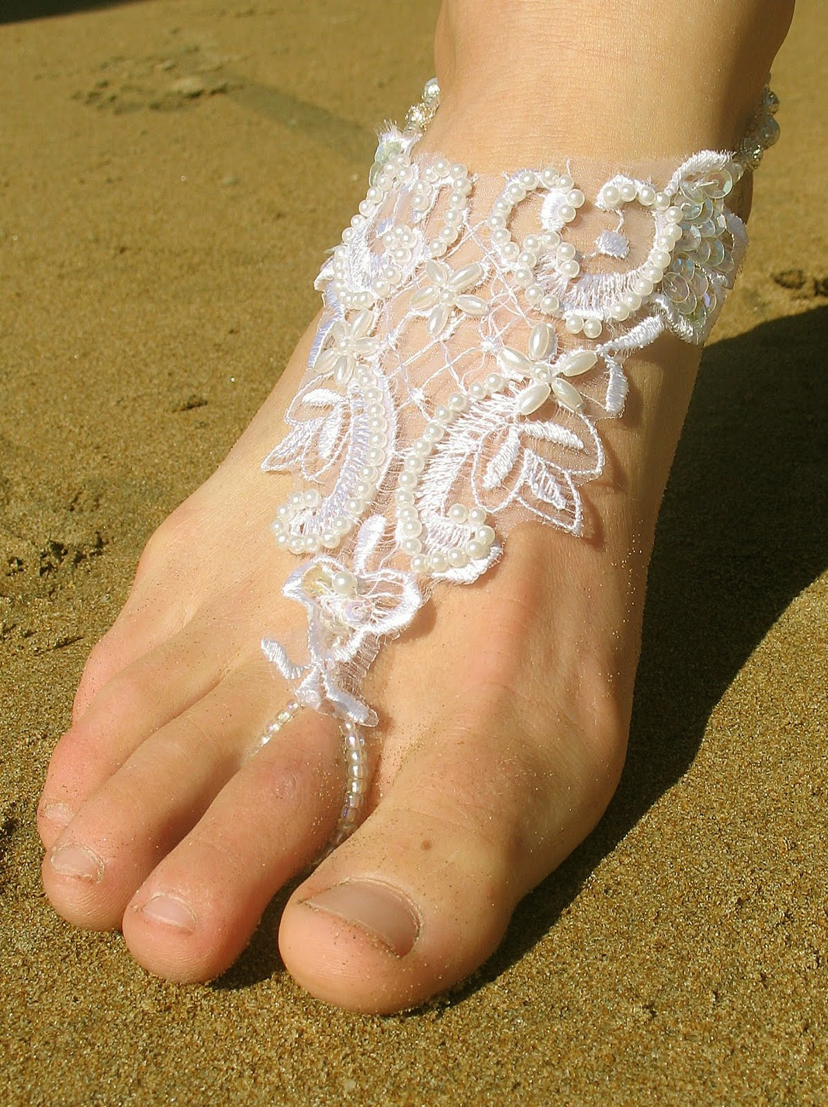 Shoes For Beach Wedding
 Magnetic Island Weddings Ceremony Help Line Barefoot