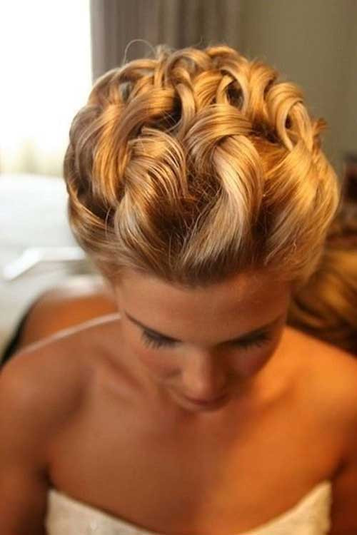 Short Curly Updo Hairstyles
 25 Elegant Hairstyles For Short Hair