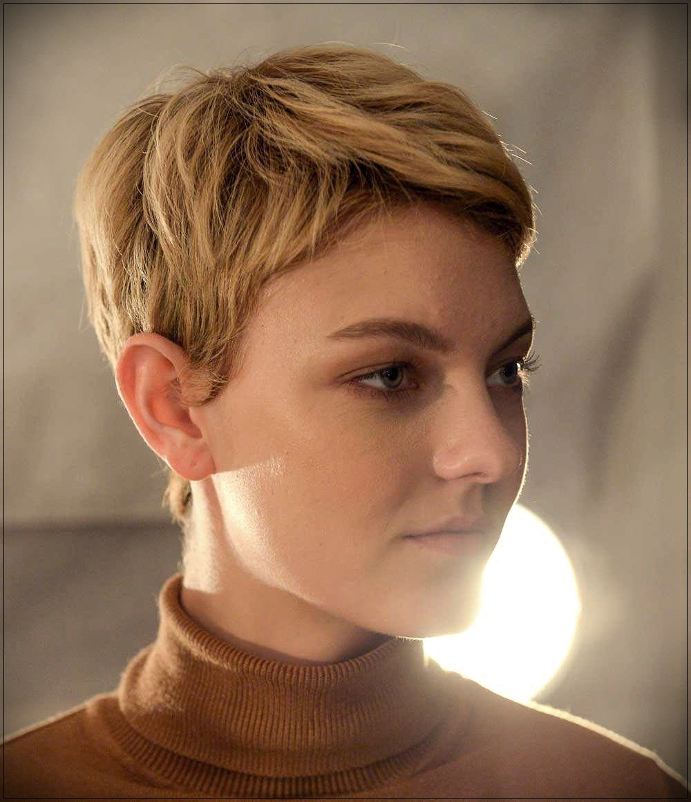 Short Haircuts For Fall 2020
 Hair Trends Fall Winter 2019 2020 the looks of the shows
