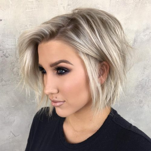 Short Hairstyles For Heart Shaped Face
 Top 28 Haircuts for Heart Shaped Faces of 2019
