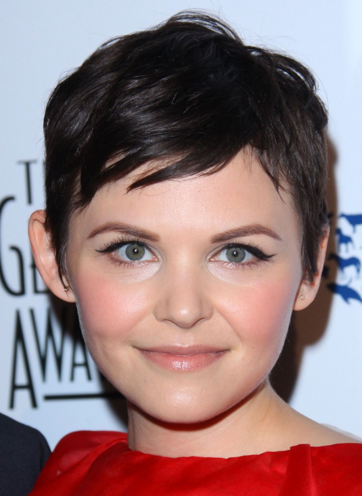 Short Hairstyles Round Face
 hairography