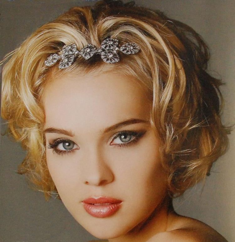 Short Hairstyles With Headbands
 20 Collection of Cute Short Hairstyles With Headbands