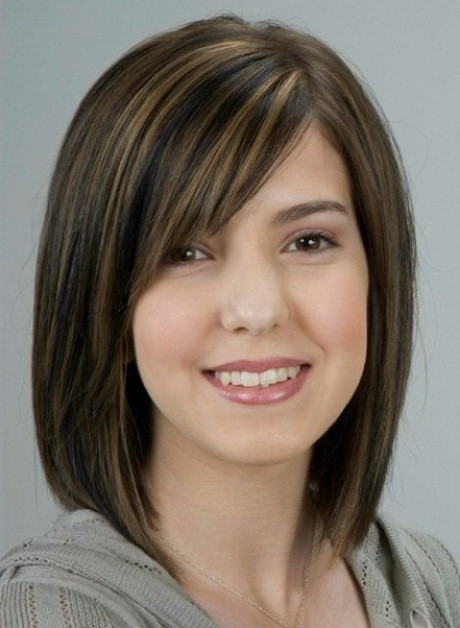 Shoulder Length Hairstyle For Girls
 Cute medium length haircuts for girls