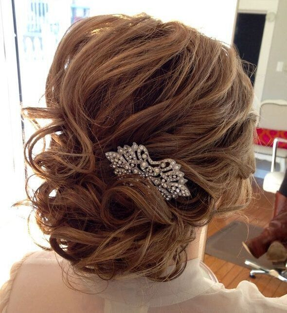 Shoulder Length Hairstyle For Wedding
 8 Wedding Hairstyle Ideas for Medium Hair PoPular Haircuts