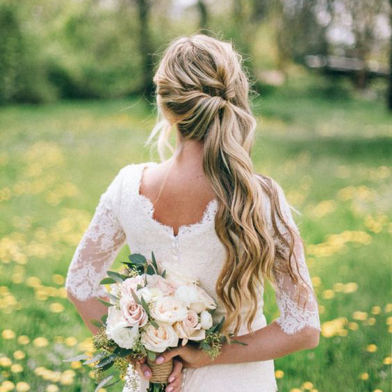 Side Ponytail Wedding Hairstyles
 The BEST Wedding Hair Tips For Wearing A Side Ponytail