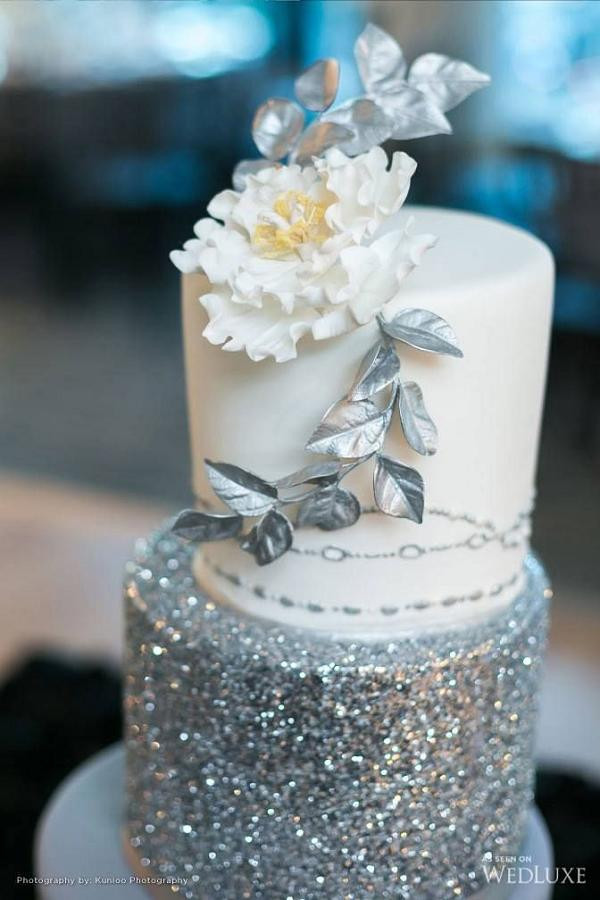 Silver And White Wedding Cakes
 25 Gorgeous Beautiful Wedding Cake Ideas