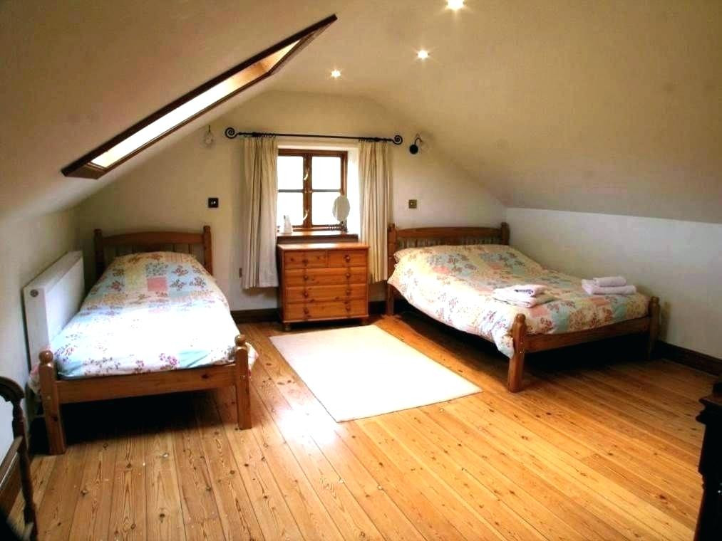 Small Attic Bedroom Sloping Ceilings
 small attic bedroom low sloping ceilings – sfwiz