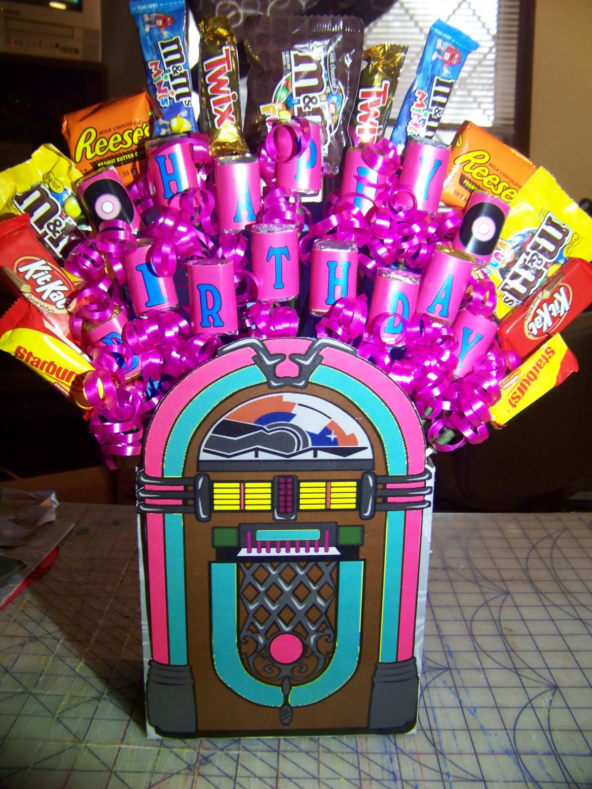 Sock Hop Decorations DIY
 Sock Hop Jukebox Candy Bouquet Tutorial
