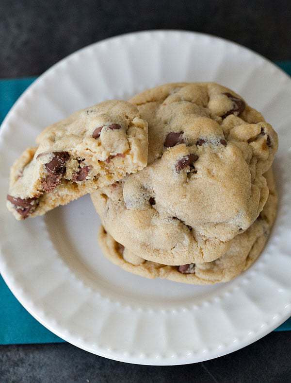 Soft Peanut Butter Chocolate Chip Cookies
 Soft & Chewy Peanut Butter Chocolate Chip Cookies