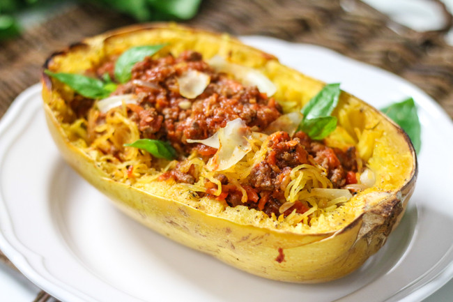 Spaghetti Squash With Meat Sauce
 Spaghetti Squash with Easy Meat Sauce