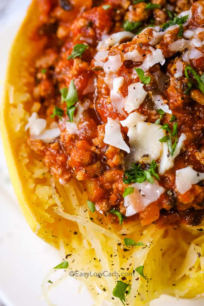 Spaghetti Squash With Meat Sauce
 Low Carb Spaghetti Squash with Meat Sauce Easy Low Carb