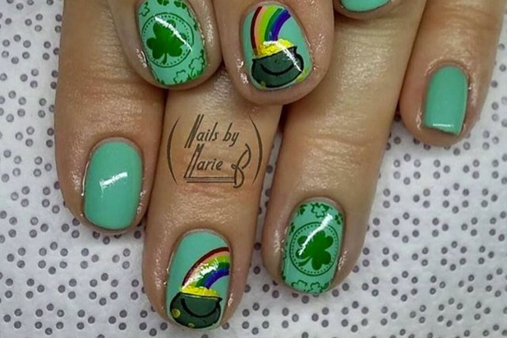 St Patrick's Nail Art
 Reach for Gold with Stunning St Patrick’s Day Nails