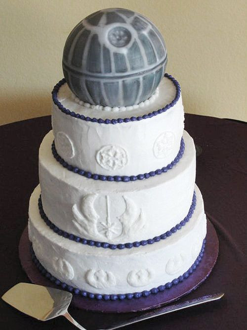 Star Wars Wedding Cake
 Top 20 STAR WARS Wedding Cakes From A Galaxy Far Far Away