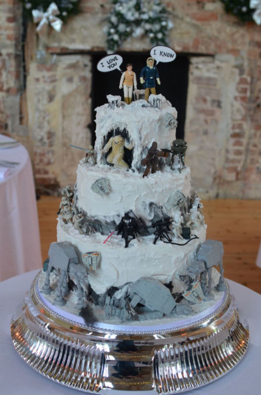 Star Wars Wedding Cake
 Star Wars "battle Hoth" Wedding Cake Models Supplied By